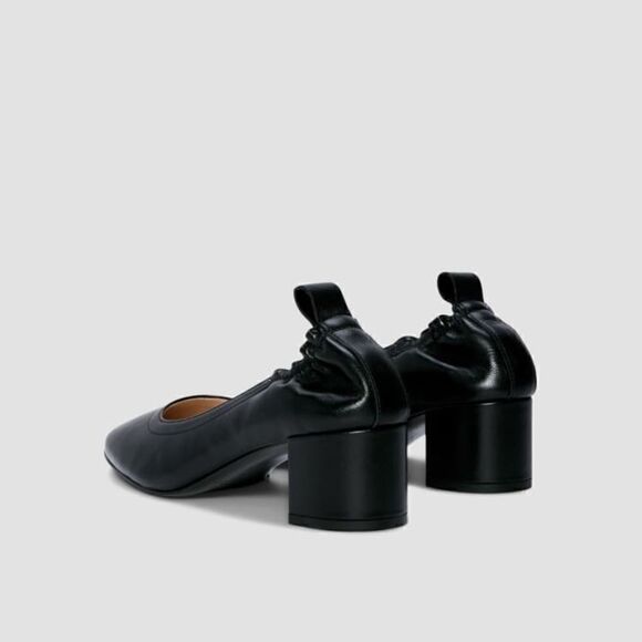 EVERLANE The Day Heel in Black - Picture 5 of 12